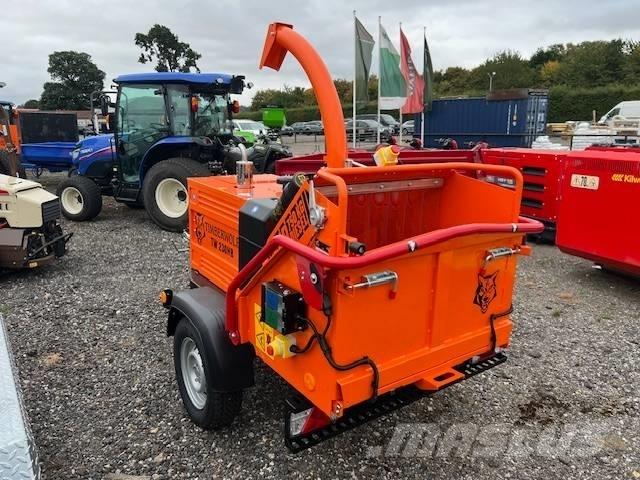Timberwolf TW230/HB 碎木機