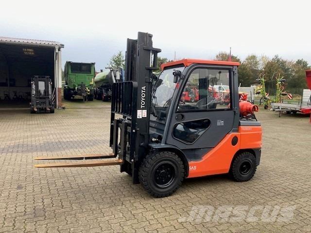 Toyota 02-8FGJF35 其他農業機械
