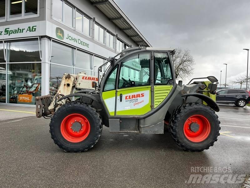CLAAS Scorpion 7045 農業用伸縮臂裝載機
