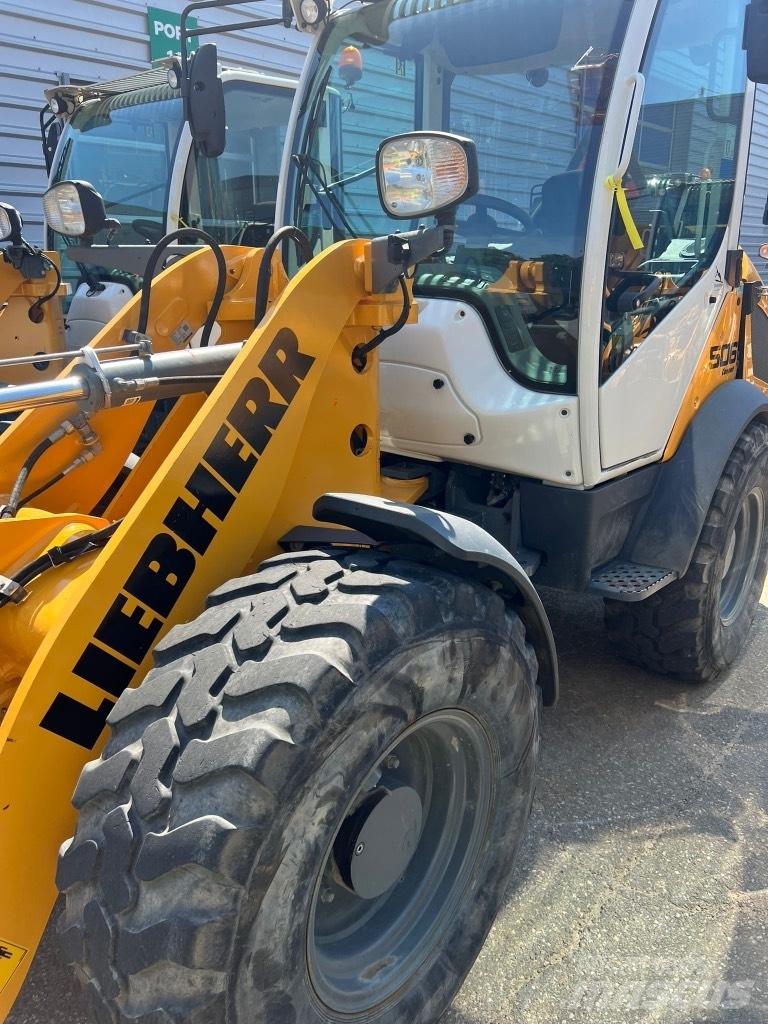 Liebherr L 506 輪胎式裝載機