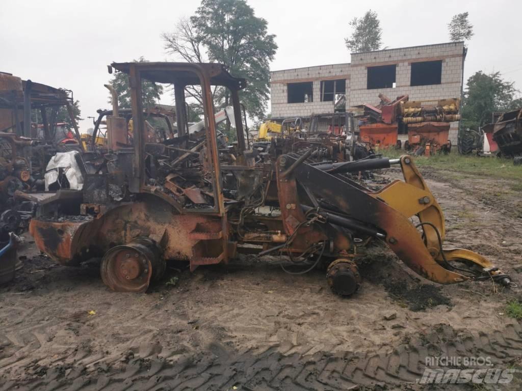 CAT 908H 2011r 輪胎式裝載機