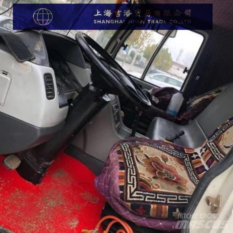 Zoomlion QY 25 全路面起重機/吊車
