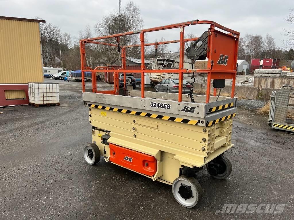 JLG 3246 ES 剪式升降機