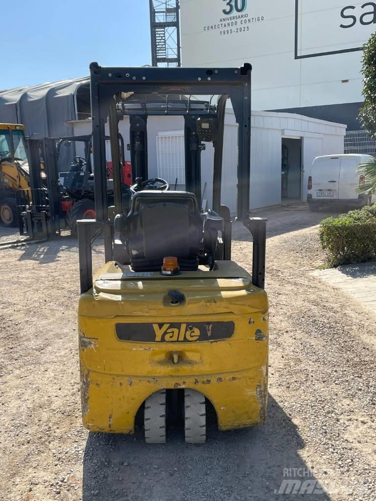 Yale ERP 16 VT 電動堆高機