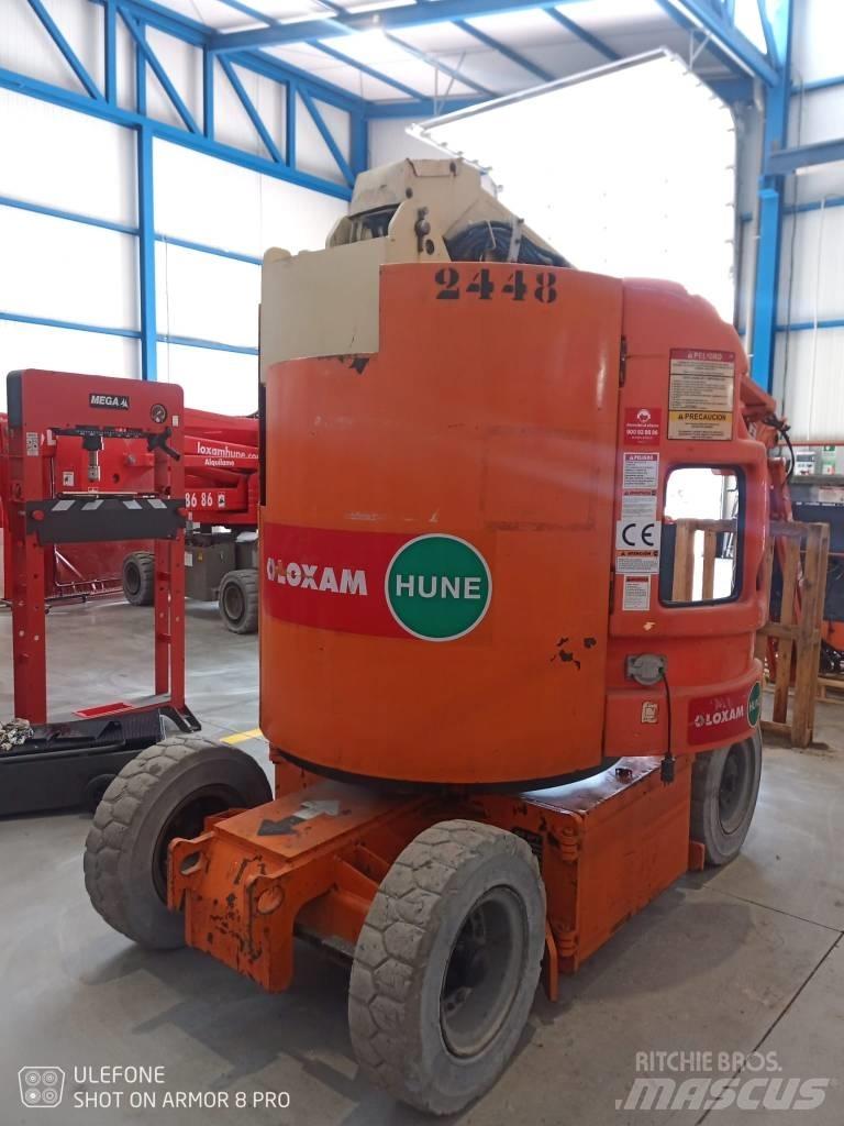 JLG E 300 AJP 曲臂高空作業車