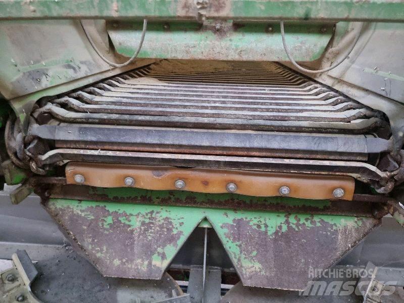  GÜSTROWER D056 礦物撒布機