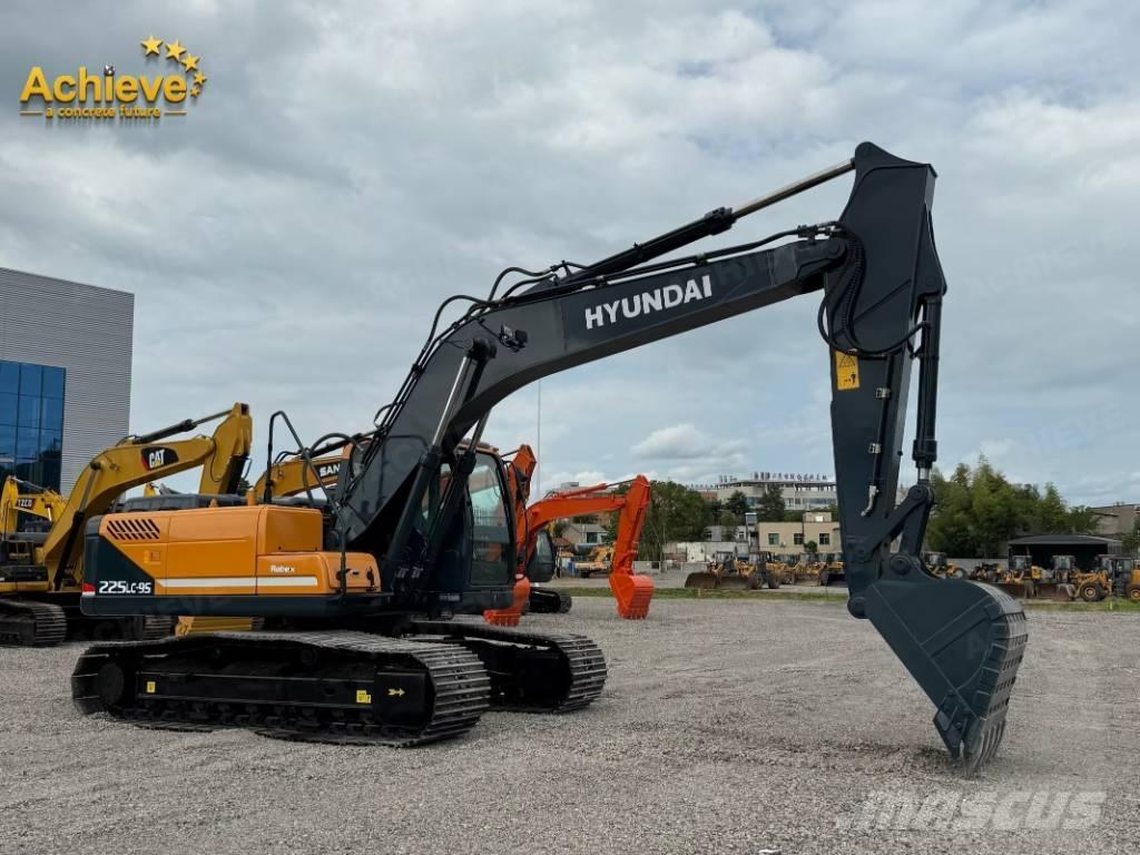 Hyundai 225LC-9S 履帶式 挖土機/掘鑿機/挖掘機