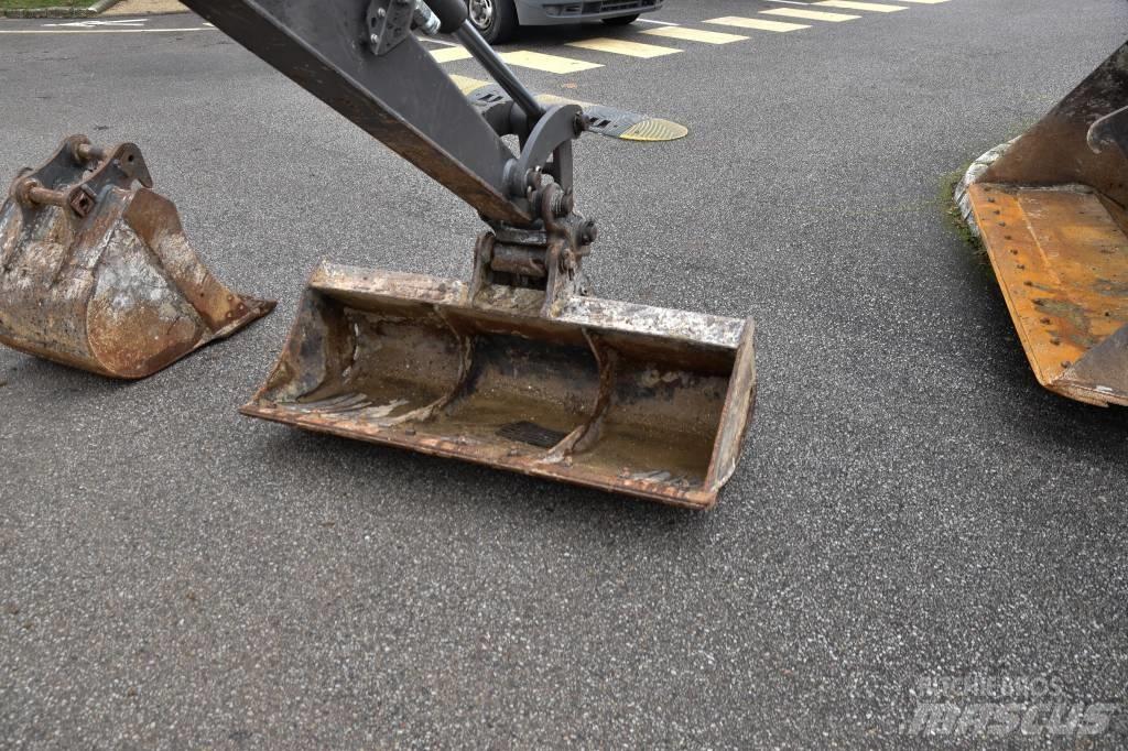 Volvo ECR 50 D 小型挖土機/掘鑿機<7t(小型挖掘機)