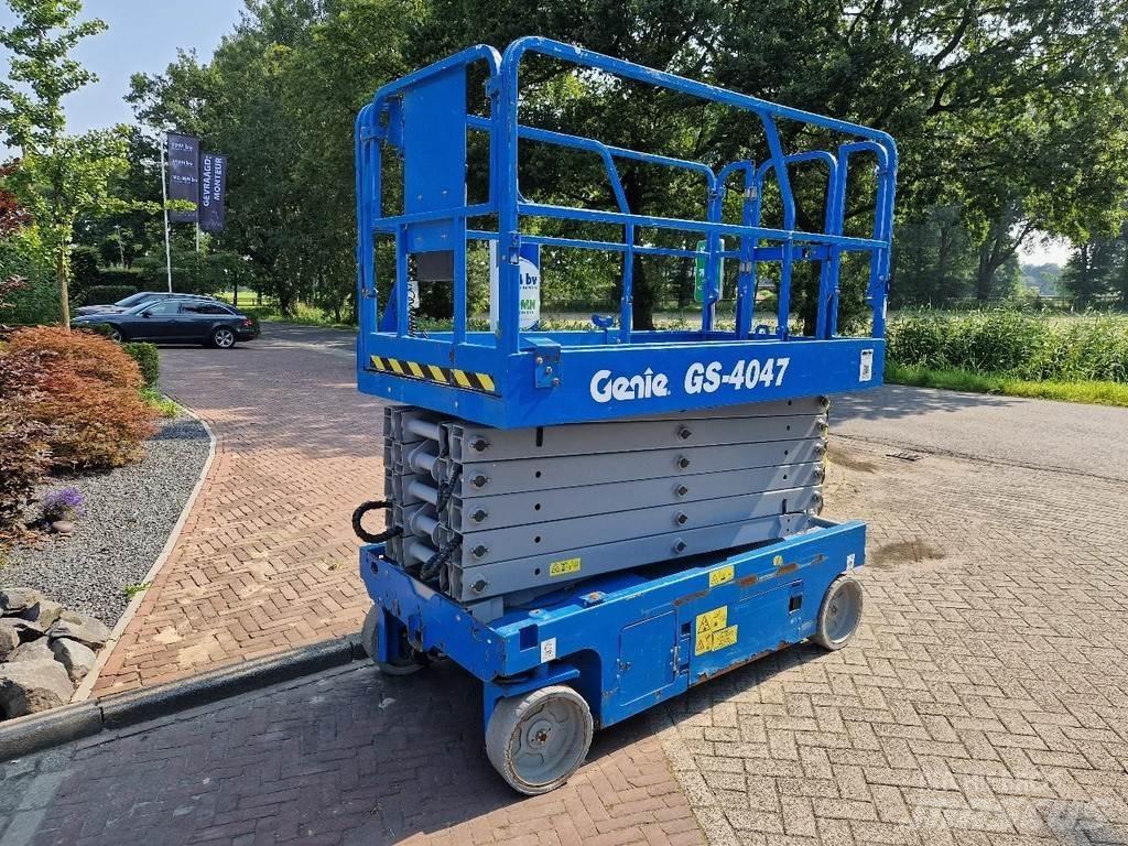 Genie GS-4047 剪式升降機