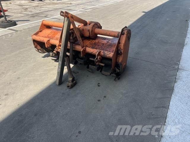 Maschio Frees 動力耙和旋轉式耕耘機