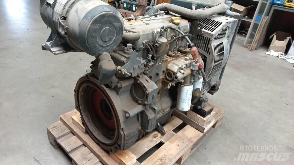 Deutz BF4M1012E 引擎/發動機