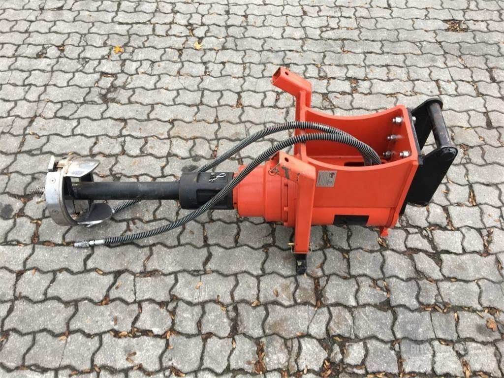  SP30 掘溝機