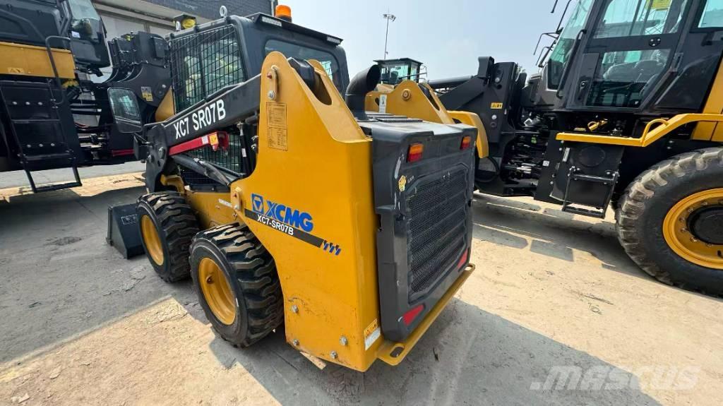 XCMG XC7-SR07B 反鏟裝載機