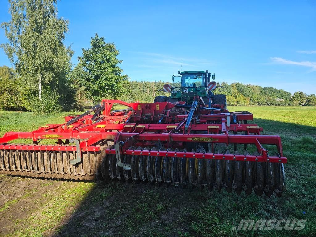 Väderstad Topdown500 中耕管理機