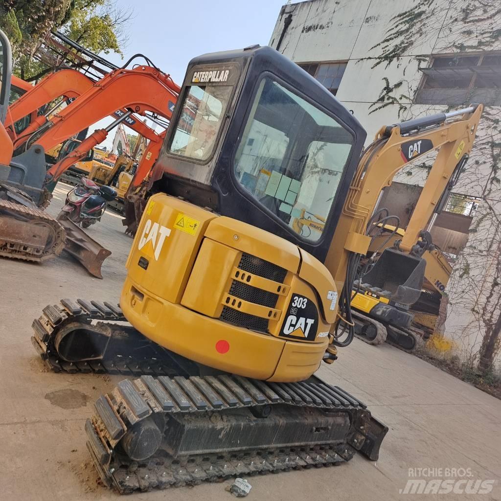 CAT 303 CR 小型挖土機/掘鑿機<7t(小型挖掘機)