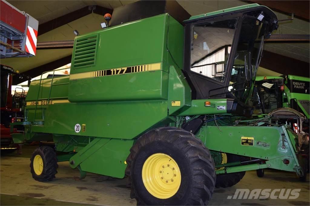 John Deere 1177 聯合收穫機