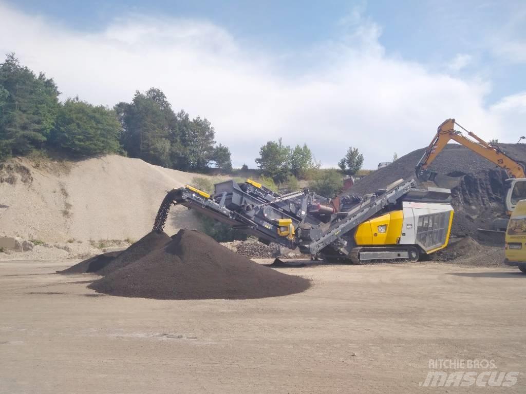 Keestrack R3 移動式壓碎機