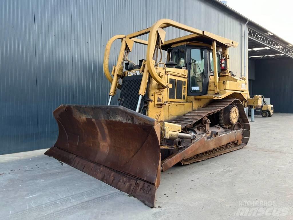 CAT D7H 履帶推土機