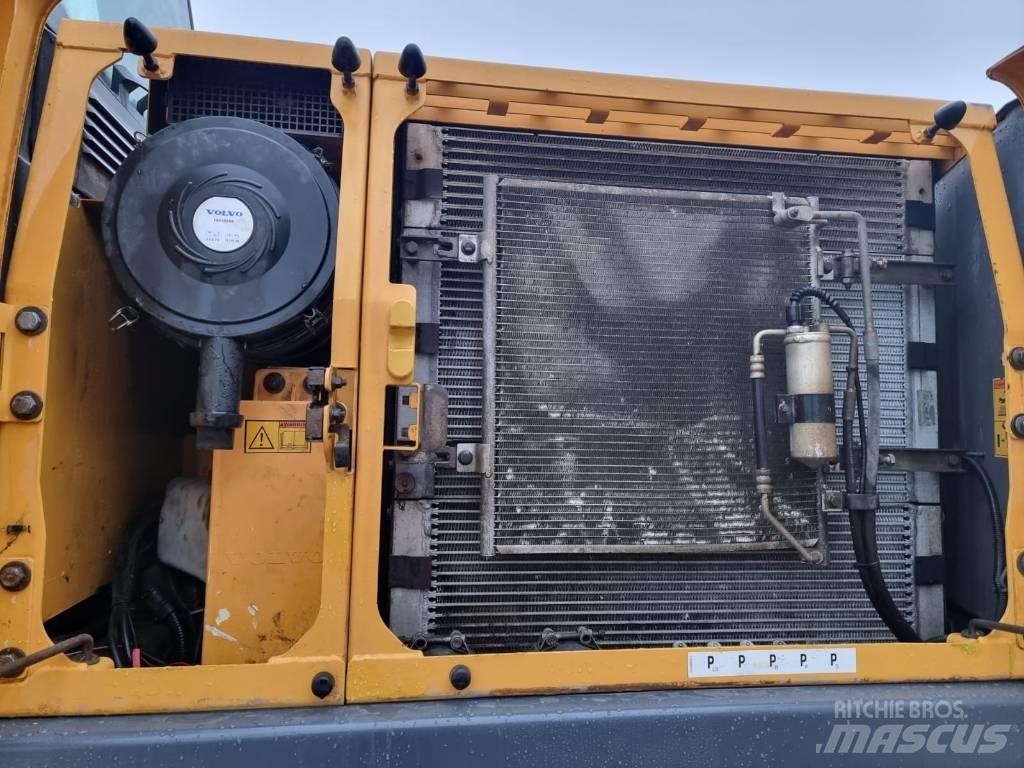 Volvo EW160 C Ii 旋轉式挖土機/掘鑿機/挖掘機