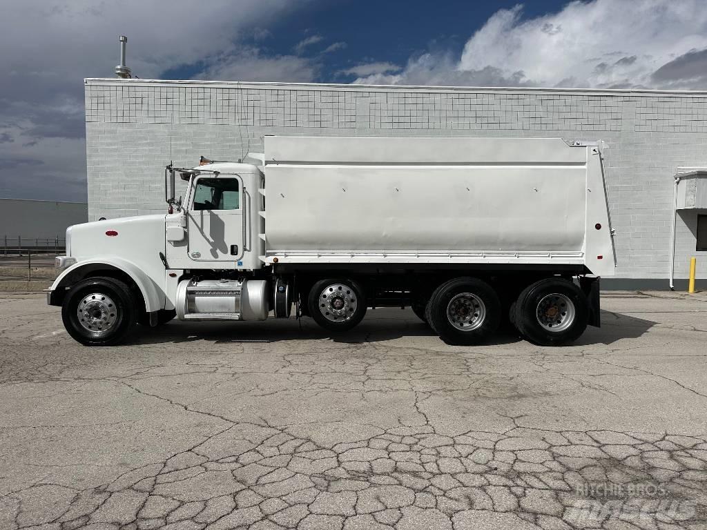 Peterbilt 367 傾卸式卡車