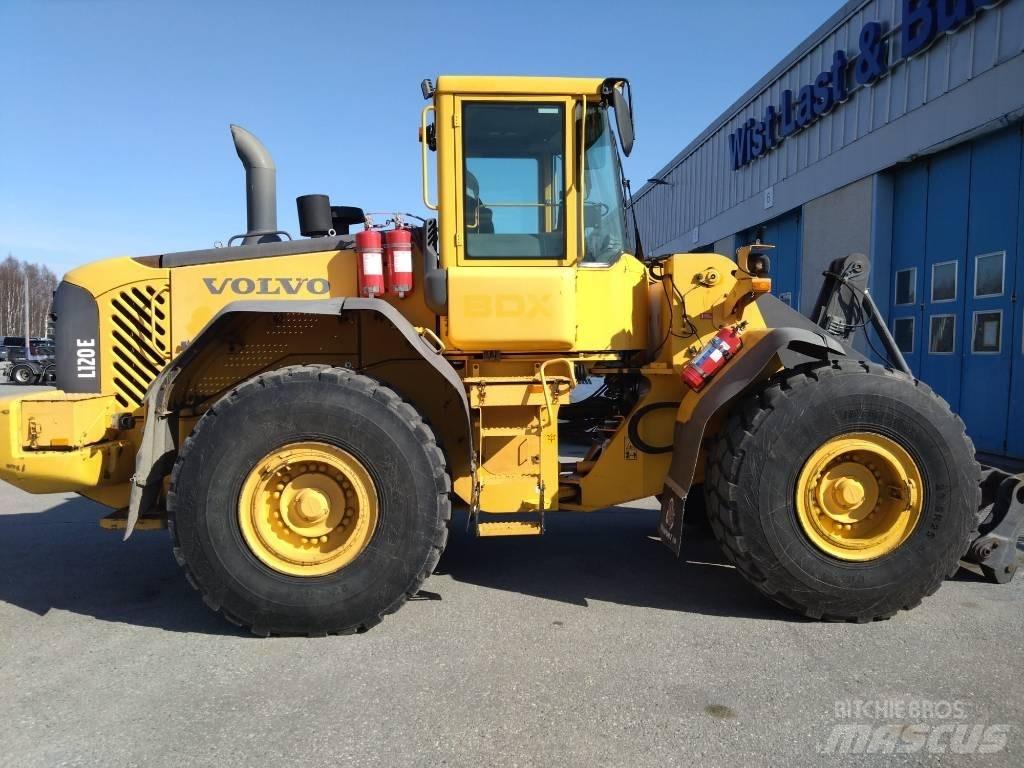 Volvo L 120 E 輪胎式裝載機