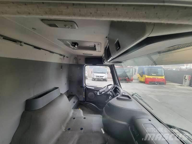 Volvo FL 駕駛室與內部