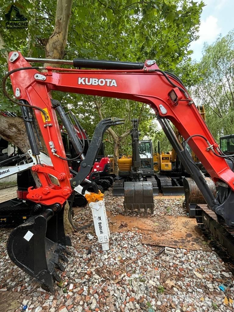 Kubota U 55 小型挖土機/掘鑿機<7t(小型挖掘機)