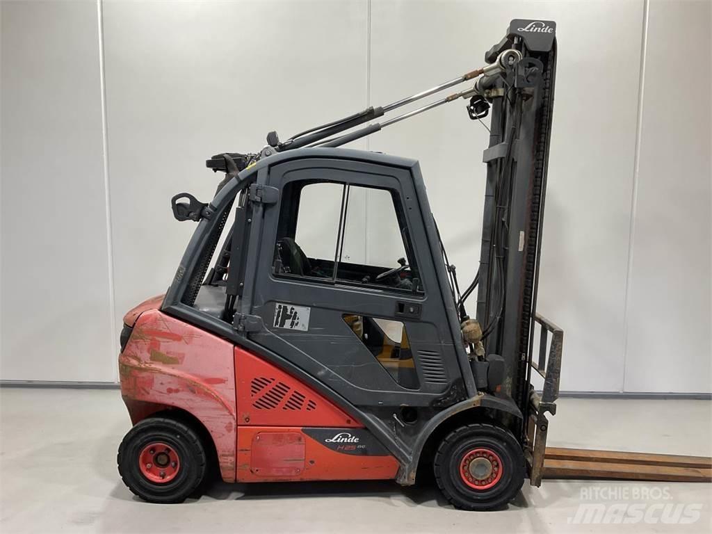 Linde H25D-02 柴油卡車