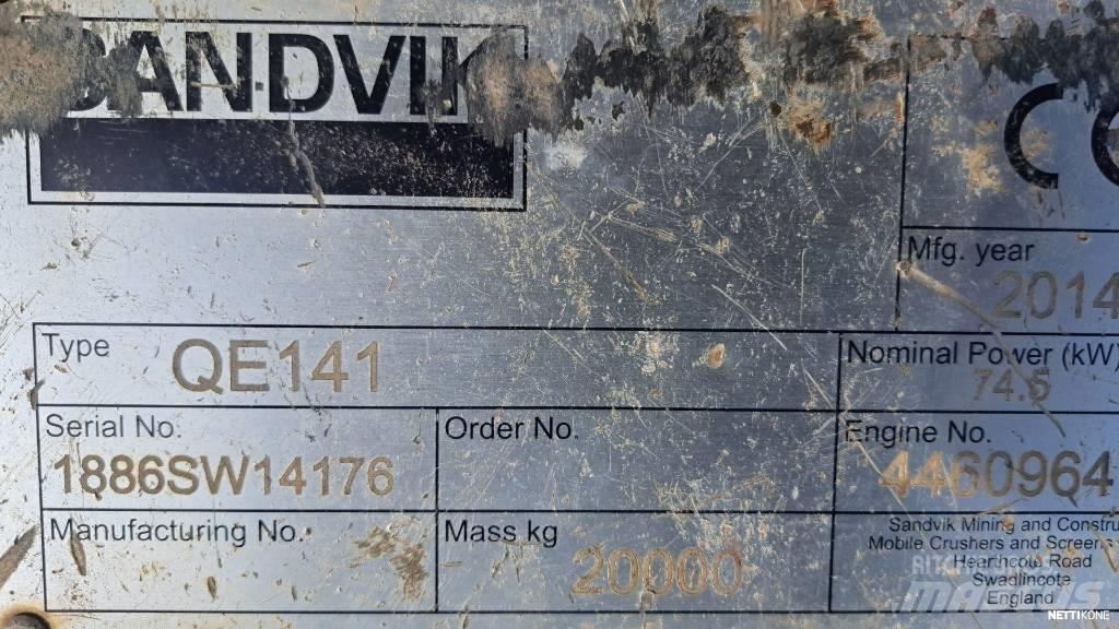 Sandvik QE 141 移動式篩選機