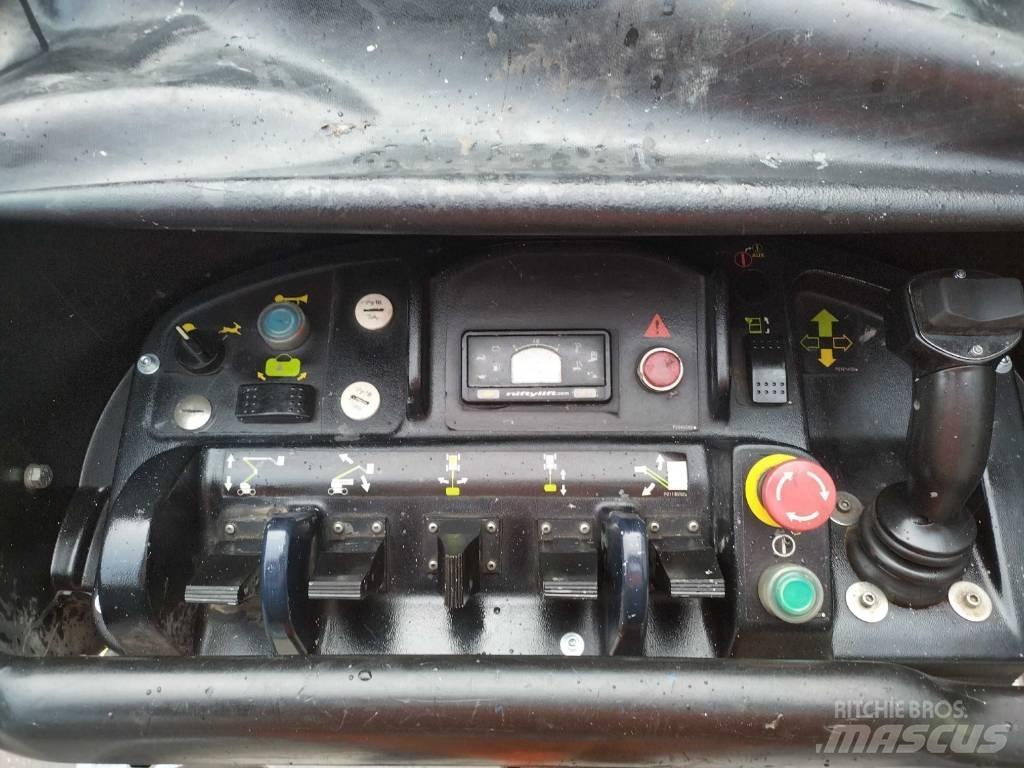 Niftylift HR 15NE 曲臂高空作業車