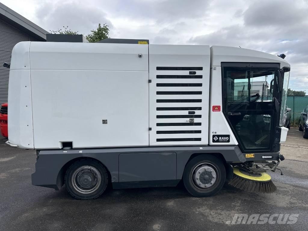 Ravo 540 STH 掃倉機