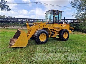 CAT 924F 輪胎式裝載機