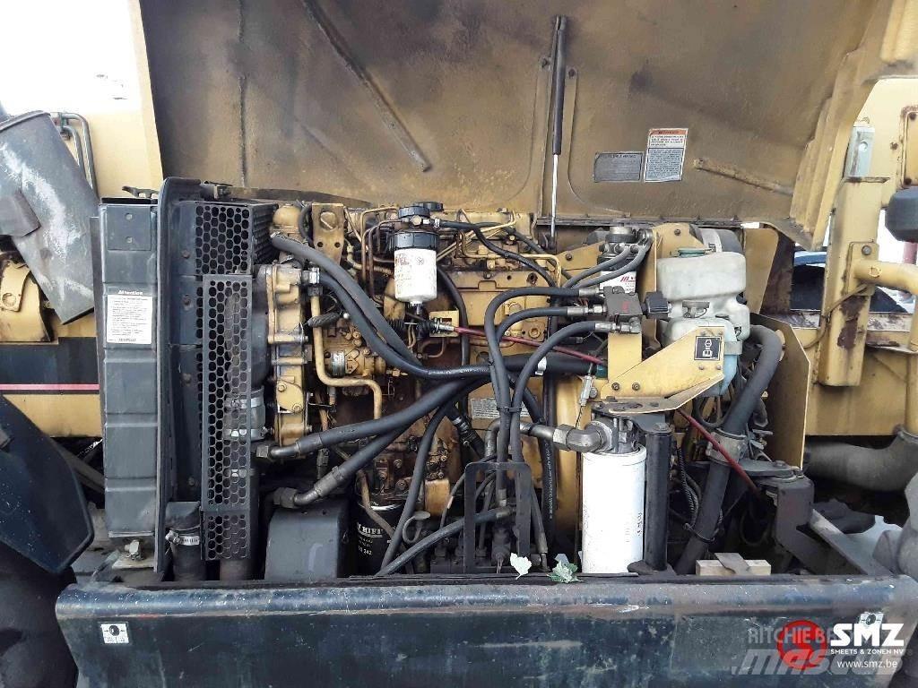 CAT TH 62 其他升降機和作業平台