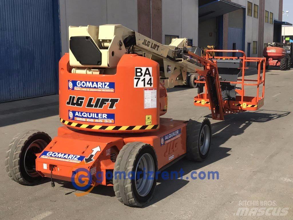 JLG E 450 AJ 曲臂高空作業車