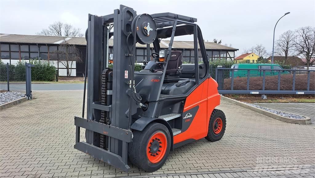 Linde E60 電動堆高機