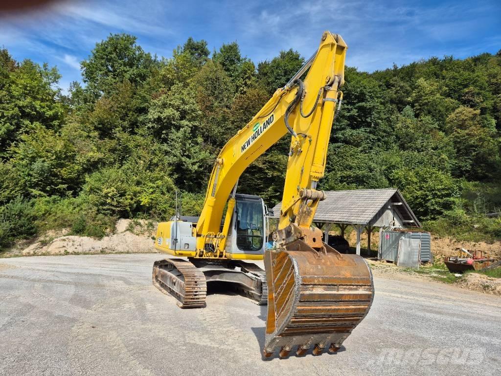 New Holland E 215 履帶式 挖土機/掘鑿機/挖掘機
