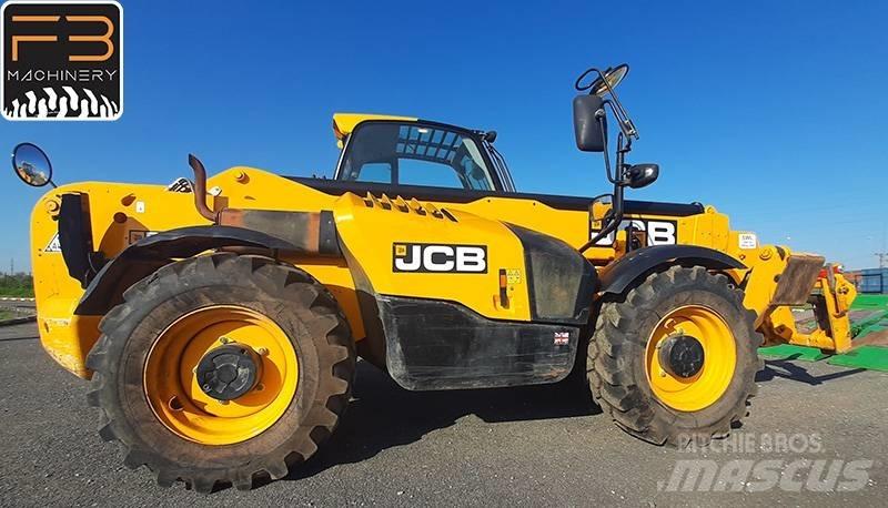 JCB 540-140 伸縮臂操作車