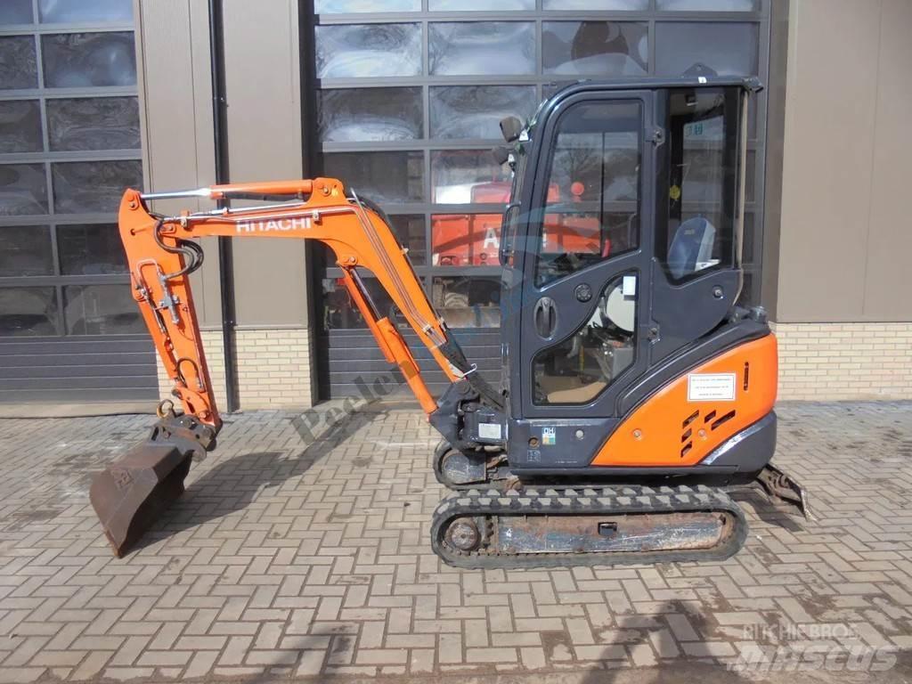 Hitachi Zaxis 18-3 小型挖土機/掘鑿機<7t(小型挖掘機)