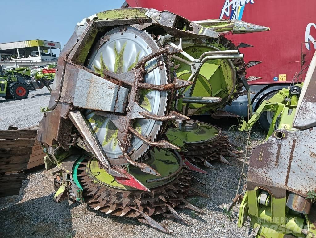 CLAAS Orbis 600 自走式飼料採集機