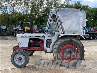 David Brown 885 曳引機
