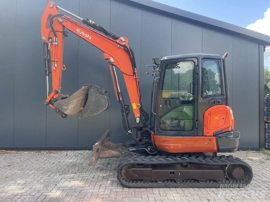 Kubota KX057-4 小型挖土機/掘鑿機<7t(小型挖掘機)