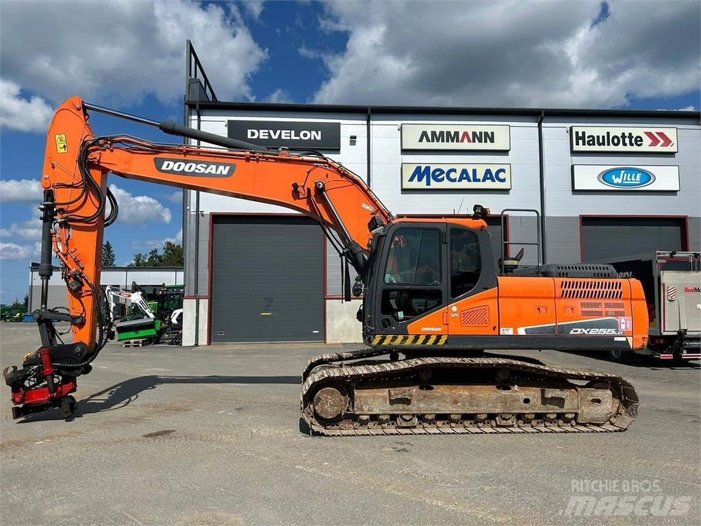 Doosan DX255LC-5 履帶式 挖土機/掘鑿機/挖掘機