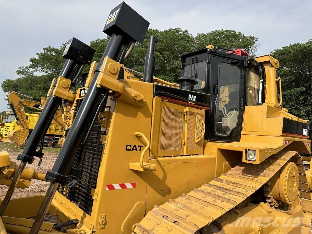 CAT D7R 履帶推土機