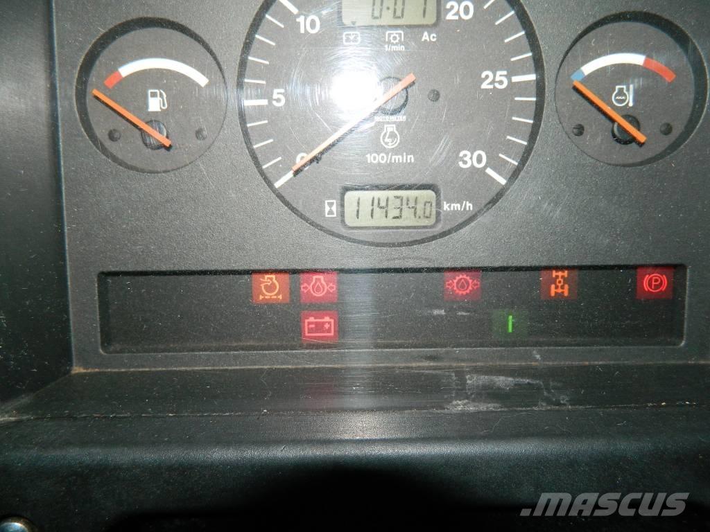 Valtra 8550 曳引機