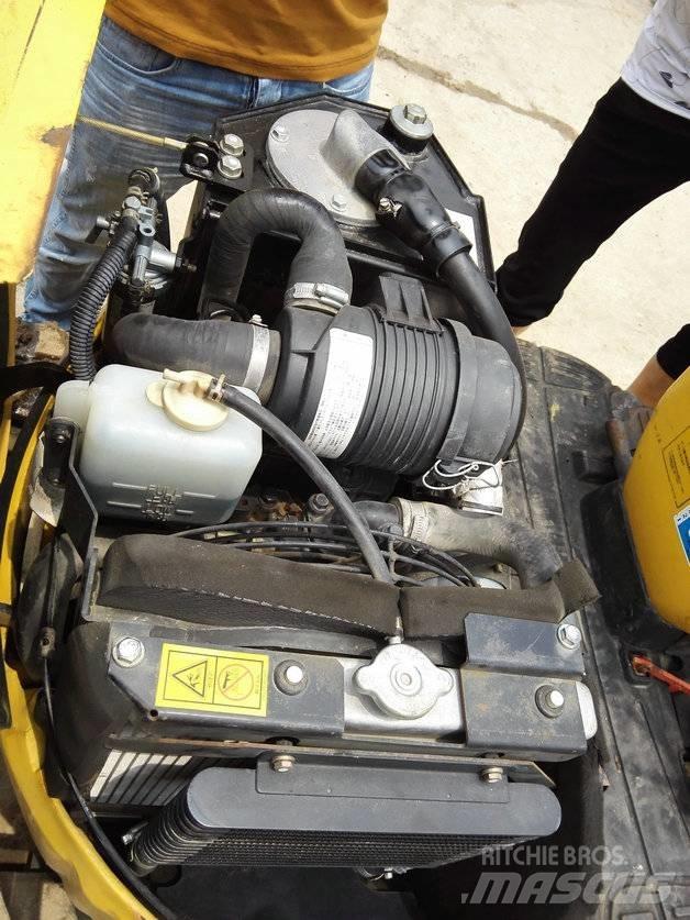 Komatsu PC 10 小型挖土機/掘鑿機<7t(小型挖掘機)