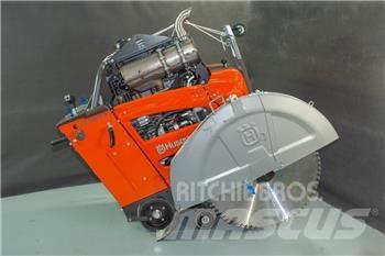 Husqvarna FS5000D 岩石和混凝土鋸