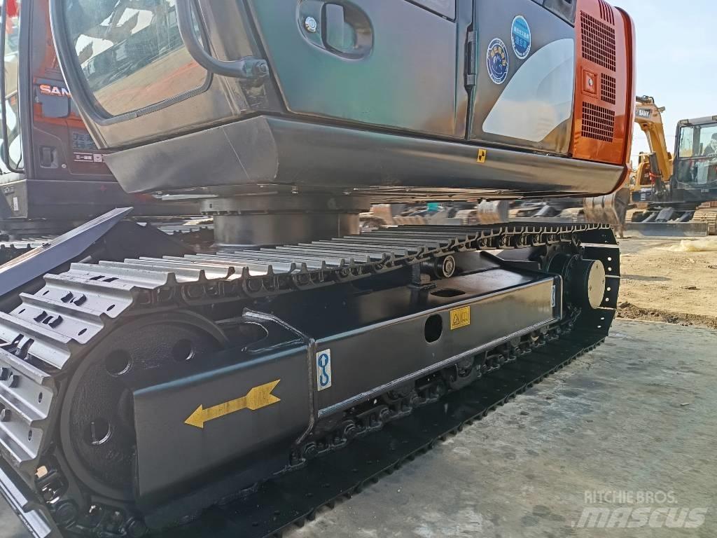 Hitachi ZX 70 中型挖土機/掘鑿機/挖掘機 7t-12t