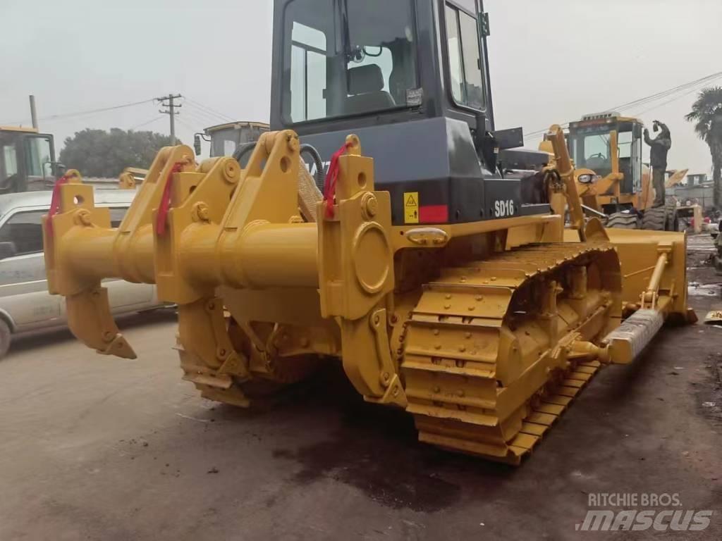 Shantui SD 16 履帶推土機