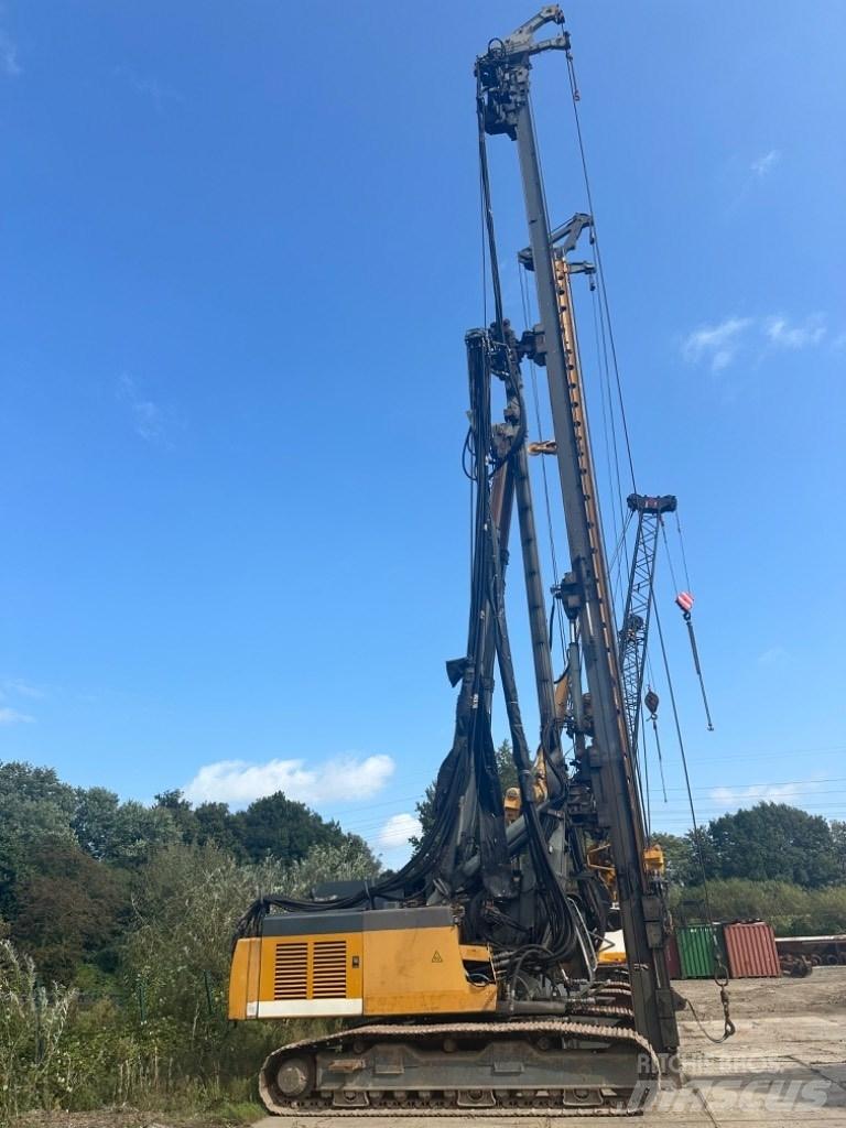 Liebherr LRB 155 打樁機