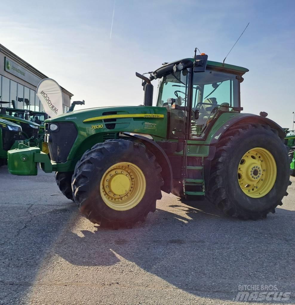 John Deere 7830 曳引機